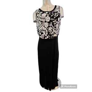 Karen Kane Size S Black White Lace Overlay Maxi Dress